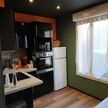 L'ébène Maison Climatisée De 78 M2